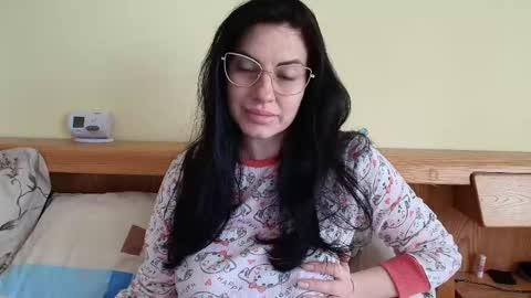 Ivory online show from April 26, 11:19 am