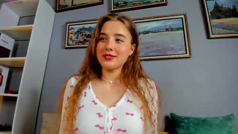 ivorytrace online show from February 26, 12:59 pm