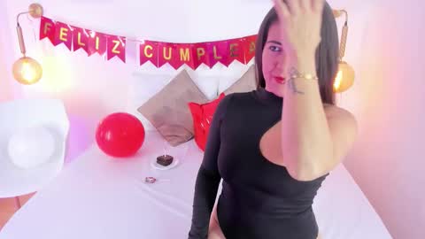 Ivy  online show from October 14, 3:36 pm