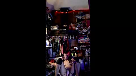 ivyjennifer366 online show from March 5, 5:25 am