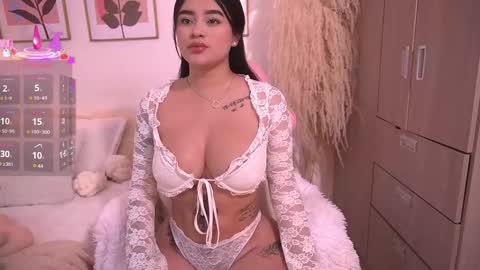 Annie online show from October 5, 5:01 am