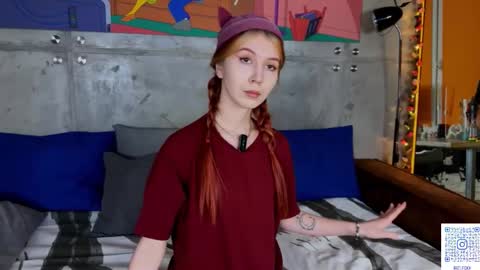 izi online show from February 19, 5:12 pm