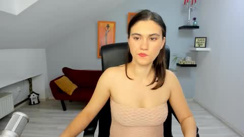 Izzy online show from November 26, 8:54 pm