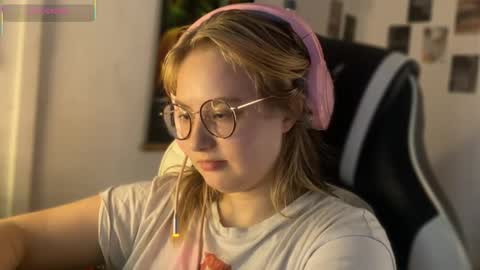 jacywinslat online show from September 19, 2:27 pm