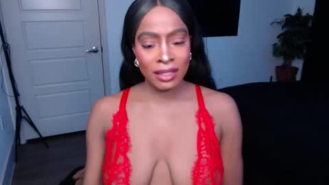 Jade online show from December 1, 5:33 am