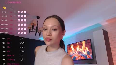 Jade online show from December 1, 6:54 pm