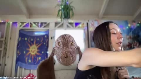 Jade Margot online show from April 20, 2:47 am