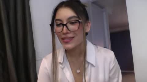 Jade online show from June 10, 3:38 am