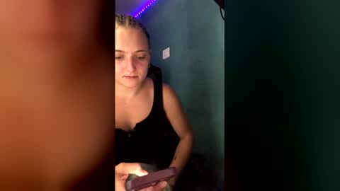 jadealexas online show from May 5, 1:14 pm