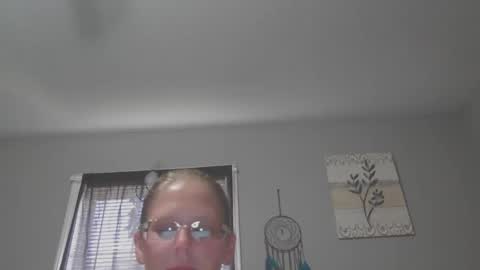 JadeLuv online show from May 31, 5:19 pm