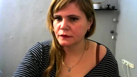 janaloveli online show from January 25, 5:18 am