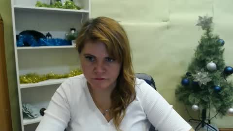 janaloveli online show from February 5, 3:02 am