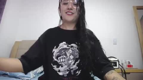 Johanna online show from October 13, 8:44 pm