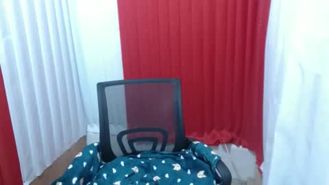 Jane online show from March 4, 7:37 am