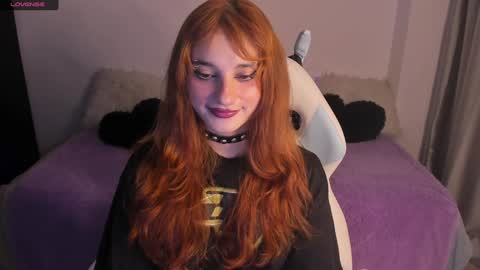 Snapshot of janee_lane chatting on December 17, 11:05 pm Jane online show from December 17, 11:05 pm