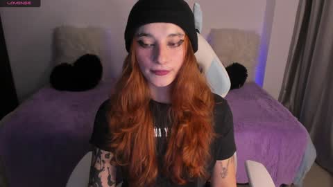 Snapshot of janee_lane chatting on December 16, 11:50 pm Jane online show from December 16, 11:50 pm