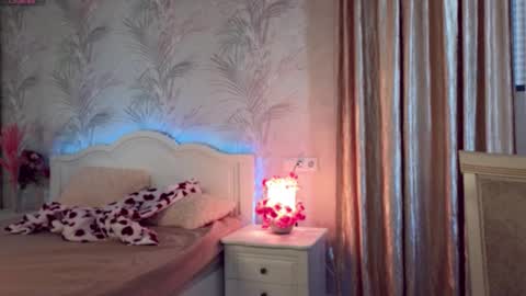 Snapshot of janepuff chatting on October 16, 7:11 am janepuff online show from October 16, 7:11 am