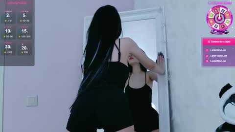 JaneRayan online show from October 1, 5:40 pm