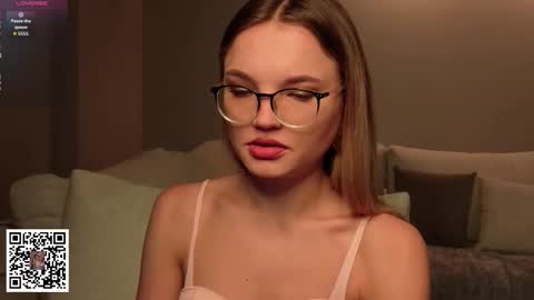 Hi Im Alice and here youll find something online show from January 6, 6:06 am