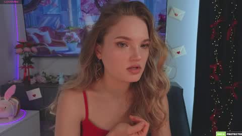 Hi Im Alice and here youll find something online show from April 4, 6:34 am