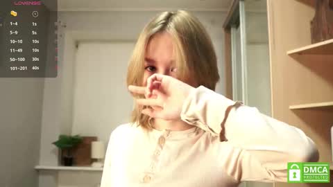 Im 18 years old Im fond of traveling I like to explore new cultures and Im open to communication. In my spare time I do sp online show from December 19, 9:12 am