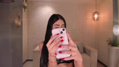 Jas online show from April 11, 7:28 pm