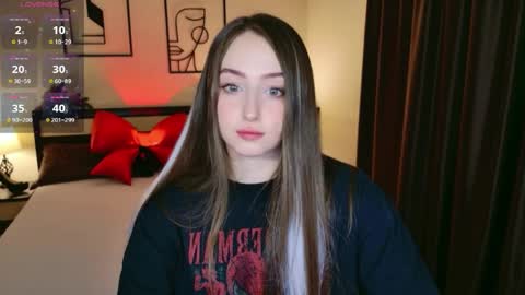 Jasmine online show from April 2, 10:13 am