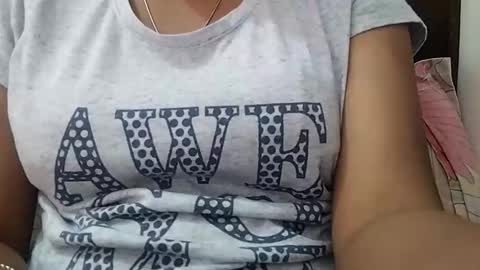 jasspreettt online show from April 30, 3:56 am