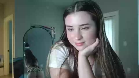 Snapshot of jaydesilver2 chatting on September 13, 10:51 pm Jayde  online show from September 13, 10:51 pm