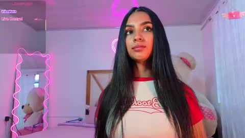 Jazmin  online show from September 18, 12:15 pm