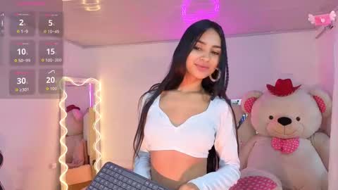 Jazmin  online show from October 12, 12:07 pm