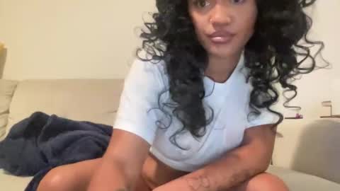 jazminetea online show from October 16, 2:36 am