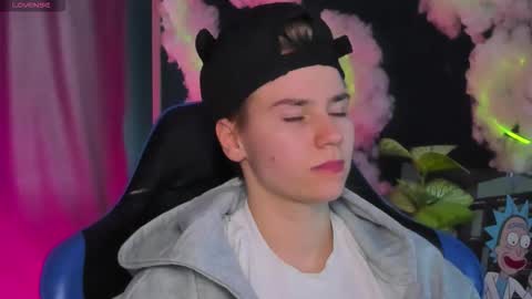 jean_wilsons online show from March 21, 11:26 am