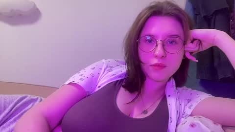 Inna  online show from January 25, 5:59 pm