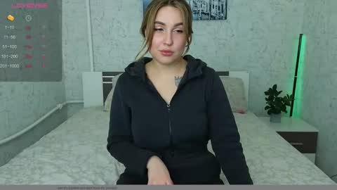 Alice online show from December 17, 4:11 pm