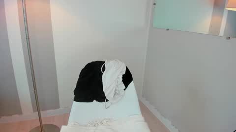 Molly online show from September 12, 12:00 am