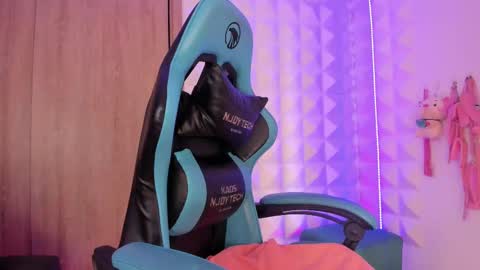 jendralevis online show from September 24, 8:52 pm