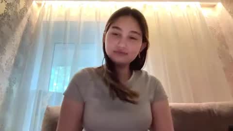 Janie online show from July 6, 3:03 pm