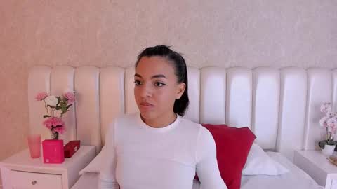 Samanta online show from November 20, 7:15 pm