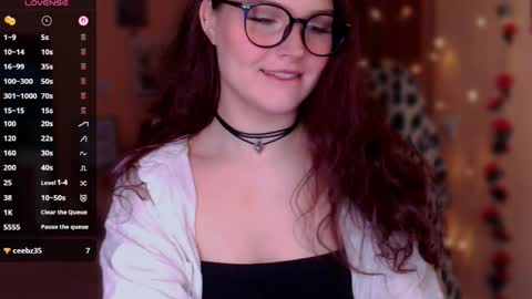 jenna__sativa online show from April 11, 10:30 am