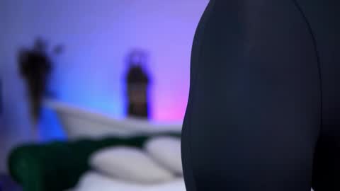 jenna_day online show from February 4, 7:22 am