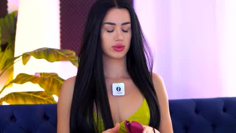 jenna_day online show from November 3, 10:30 am