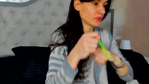 JennaMyers online show from February 23, 8:30 pm