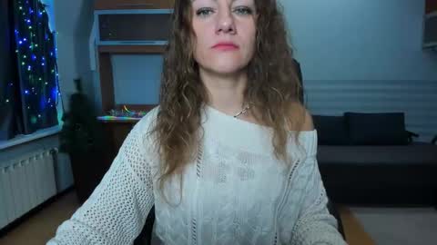 Jenni online show from December 20, 7:45 am