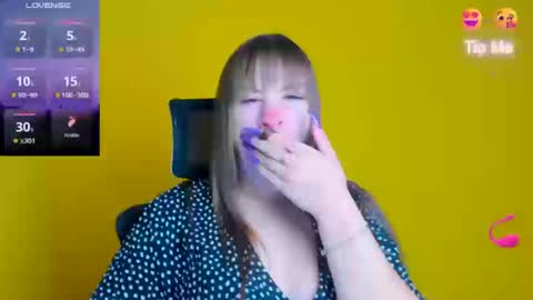 Jennifer online show from September 23, 6:11 am