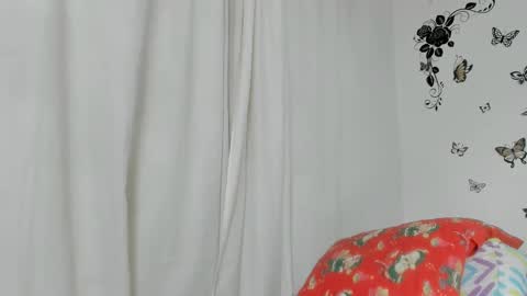 jenniferloveyou online show from February 23, 4:18 pm