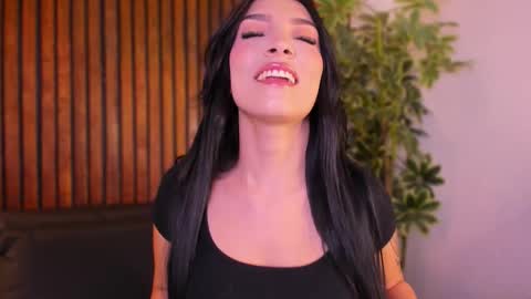     online show from November 12, 12:36 pm