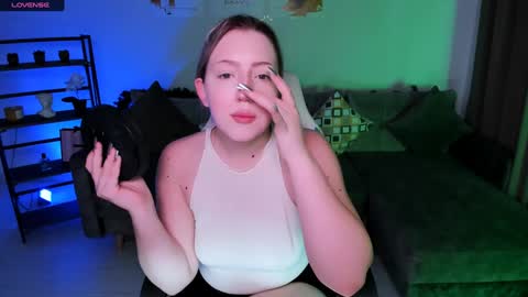 Jenny online show from December 8, 7:47 am