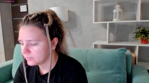 Jenny online show from October 31, 1:07 am