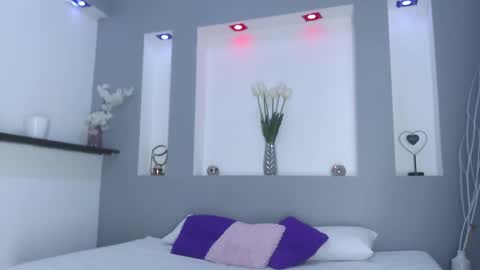 jenny_towers online show from February 19, 3:06 am